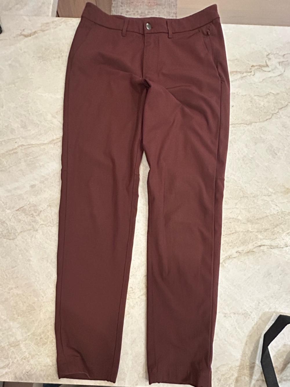 Lululemon Commission Pant Men’s 30 Maroon Slim Fit Travel Chino Stretch